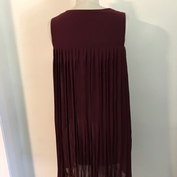 ModCloth dress never worn. - Picture 3 of 7